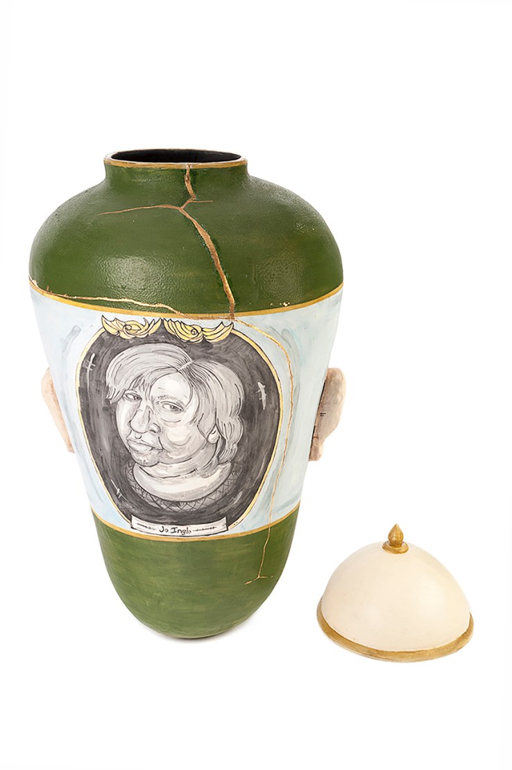 19)Ingle_Identity After Loss.2017_Detail